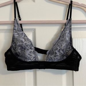 Free People Lace Bra 32A